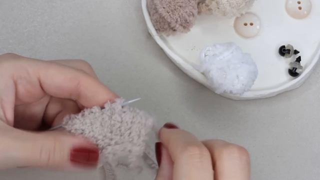 Игрушка КРОЛИК спицами. Символ нового 2023 года. смотреть онлайн