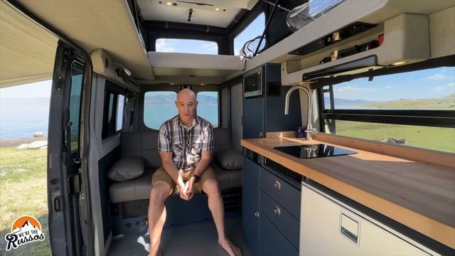 5 Seats, 2 Beds, Pop Top Camper Van Tour | Field Van Summit S1 смотреть онлайн