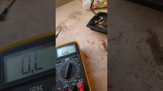 Стиральная машина Аристон стоит, и нечего не происходит смотреть онлайн