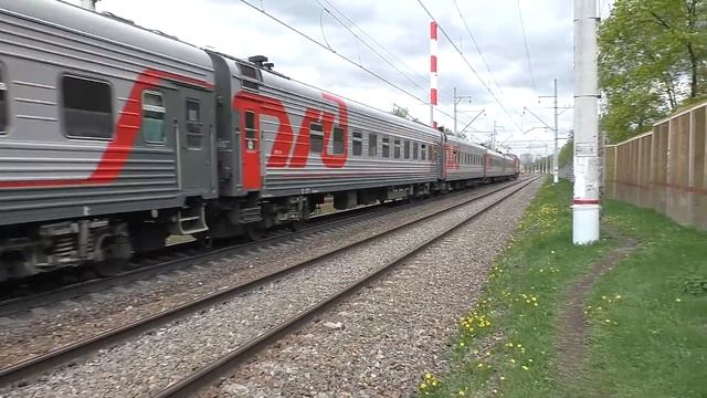 Электровоз ЭП2К-350 (ТЧЭ-6) со скорым поездом №131У Орск - Москва. смотреть онлайн