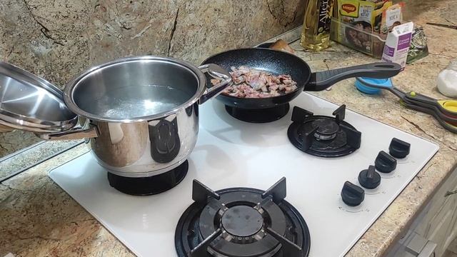 Паста Карбонара или Спагеттини с беконом. #паста #спагетти #еда #быстрыйужин смотреть онлайн