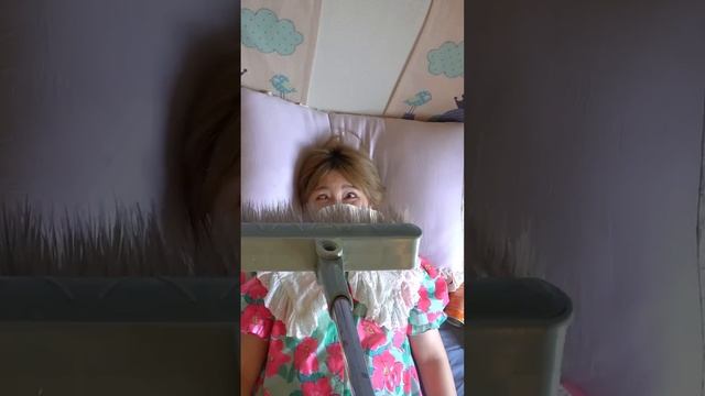 Can change the way to get up in the future, okay？#exlittlebeans #funnycat смотреть онлайн
