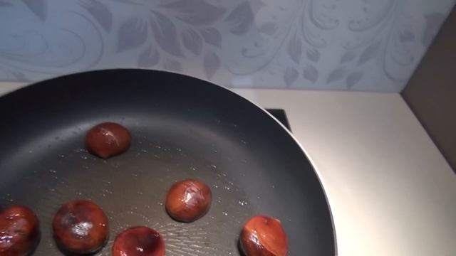 Рецепт жареных каштанов | Как приготовить каштаны | ДОМАШНИЙ COOKING / Макс и Богдан Приходько
