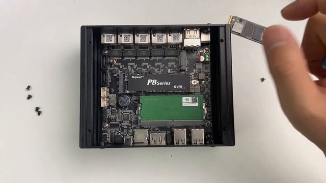 2023最完美的（ALL IN ONE）软路由工控机，双sata硬盘+双M2硬盘+5个2.5G网口 смотреть онлайн
