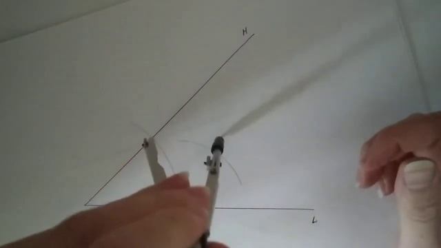 Построение биссектрисы угла / Построения циркулем и линейкой смотреть онлайн