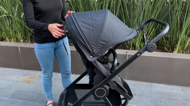 Hit the City Streets with the Stokke Beat! 2020 Pram Review смотреть онлайн