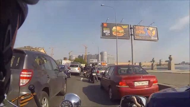 По набережным Питера на байке смотреть онлайн