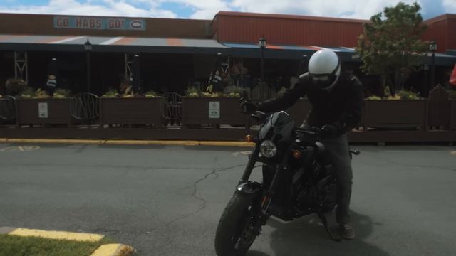 Harley Davidson Street Rod Review at fortnine.ca смотреть онлайн