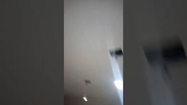 Лючек для датчика движения на потолке смотреть онлайн