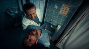 Интерны: Как протрезветь - метода Быкова, способ 1