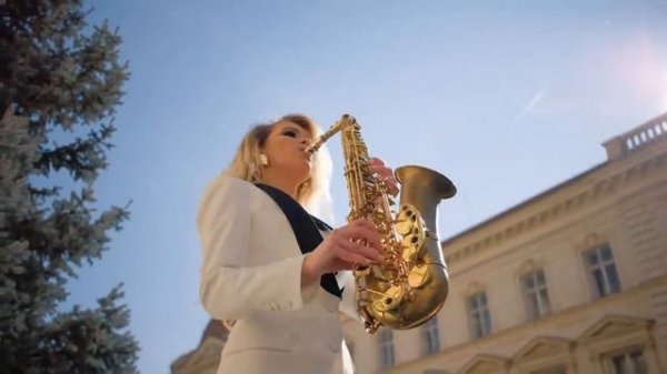 LADY SAX