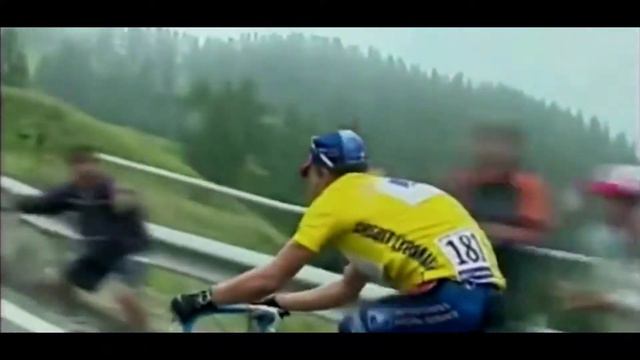 LEGENDARY LANCE ARMSTRONG SESTRIERE 1999 | Cycling Motivation смотреть онлайн