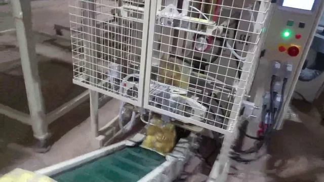 Упаковочная машина М3000А для овощей (Картофель, Лук, Свекла) доза 1,5-3кг смотреть онлайн