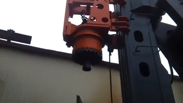 Полноповоротная копрово-буровая установка на базе экскаватора смотреть онлайн