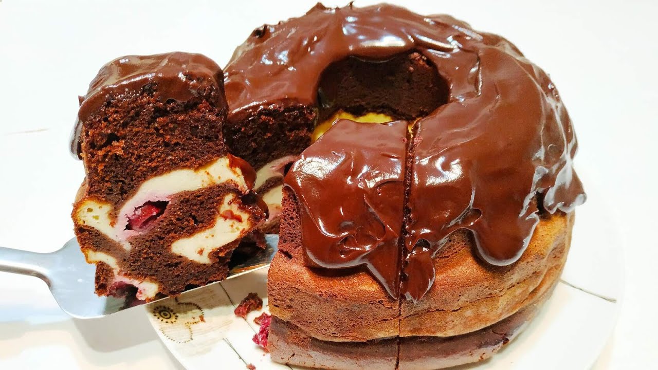Шоколадно-Творожный ПИРОГ с ВИШНЕЙ! Рецепт пирога в духовке. Вкусная,простая и эффектная выпечка.mp4 смотреть онлайн