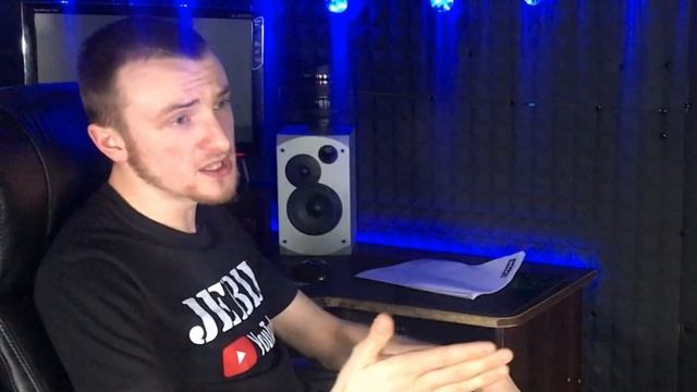 Лучшее Директорское(Игровое) кресло в 2020 TJELE VS DXRaser смотреть онлайн