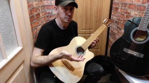 акустическая гитара с широким грифом для фингерстайла и игры перебором как выбрать гитару новичку