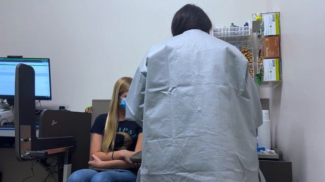 Везу маму в больницу! смотреть онлайн