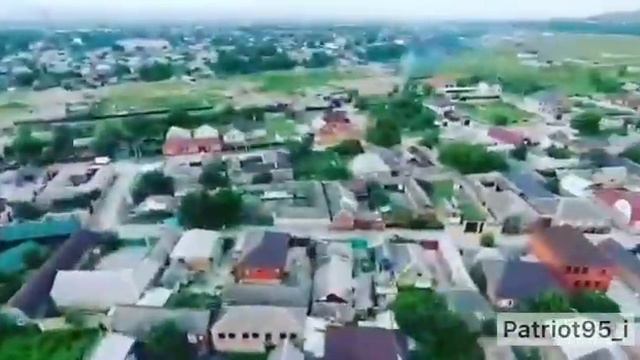 Чечня, посёлок Новые Алды (Бух1ан-юрт) с видом на Грозненское море и Мечеть смотреть онлайн
