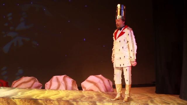 Король всея планеты! Музыкальный спектакль МАЛЕНЬКИЙ ПРИНЦ смотреть онлайн