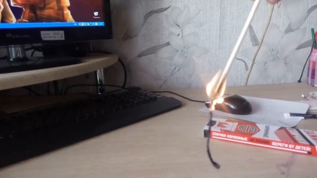 Шикарно красивое горение КАМИННОЙ спички! смотреть онлайн