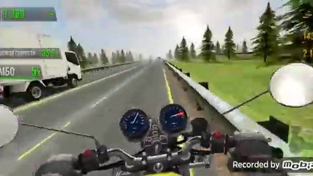 Играю и делаю трюки в игре трафик райдер смотреть онлайн