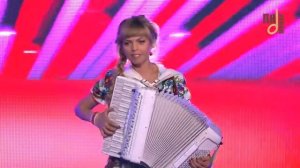 ЛЮБ АНЯ  АККОРДИОН  СМУГЛЯНКА