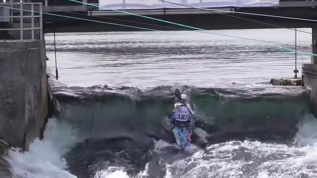 Martin Dougoud bests skills Kayak смотреть онлайн