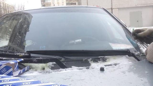 ВАЗ 2112, замена поводков. Да здравствует чистое лобье!