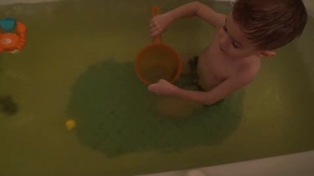 Baffy бурлящий шар с сюрпризом смотреть онлайн