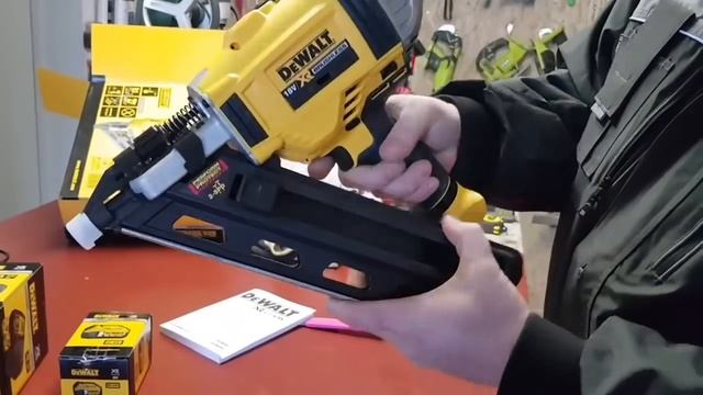 12 PERFECT TOOLS FOR YOUR DIY IDEAS смотреть онлайн