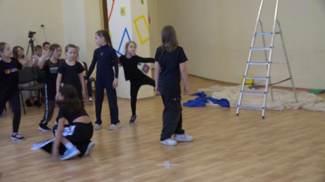 Спектакль начальной школы 