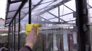 Ремонт стеклянной теплицы