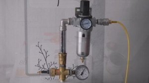 Самодельный компрессор для аэрографа из автомобильного компрессора. Handmade air brush compressor