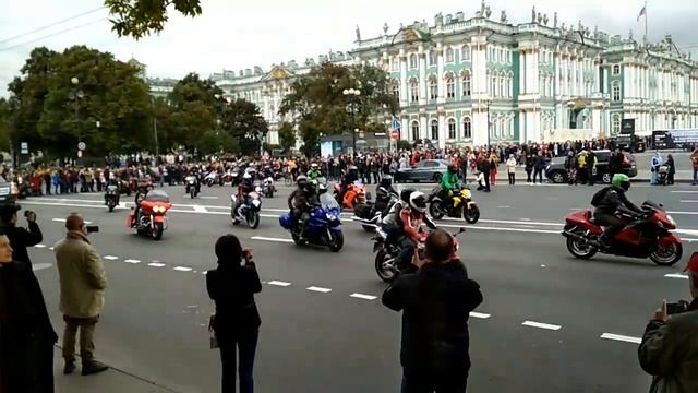 Закрытие мотосезона в Санкт-Петербурге смотреть онлайн