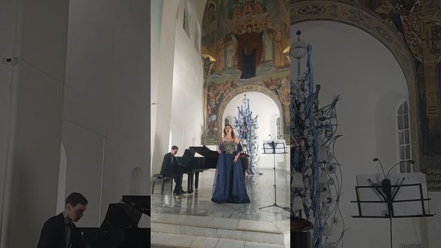 W.A. Mozart "Laudate Dominum" смотреть онлайн