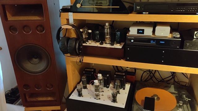 Albert Kuvezin & Gustard R26 DAC & Aune SC1 + XP2 clock system смотреть онлайн