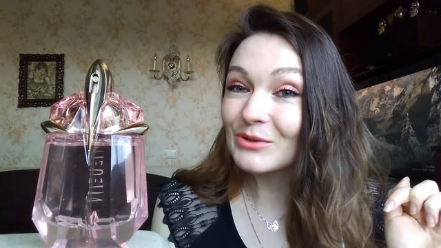 Новый аромат Alien Flora Futura Mugler. Сравнение с Alien и Aura Mugler. смотреть онлайн