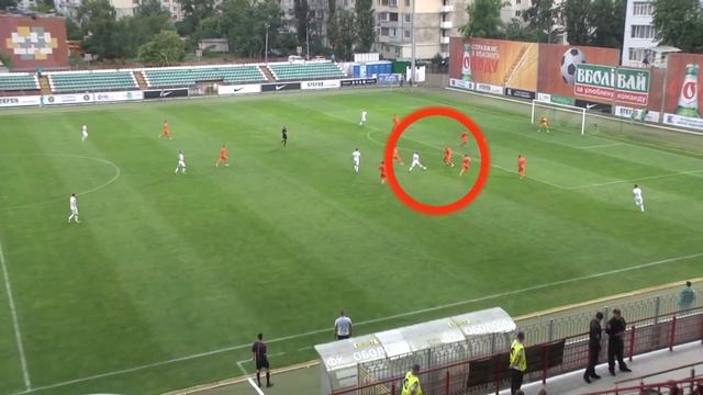 Грубые ошибки арбитра Дердо в матче Колос - Мариуполь смотреть онлайн