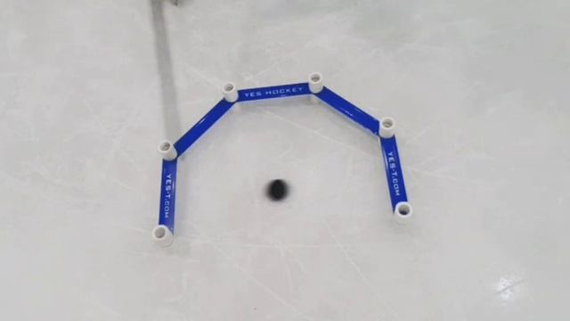 Хоккейный тренажёр змейка YES-HOCKEY Hockey training aid YES-HOCKEY дриблинг, владения шайбой смотреть онлайн