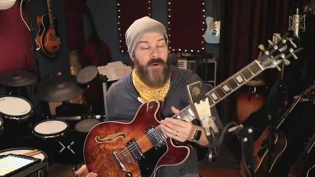 FIREFLY 338 VS. GIBSON 335! Plus review of the Firefly смотреть онлайн