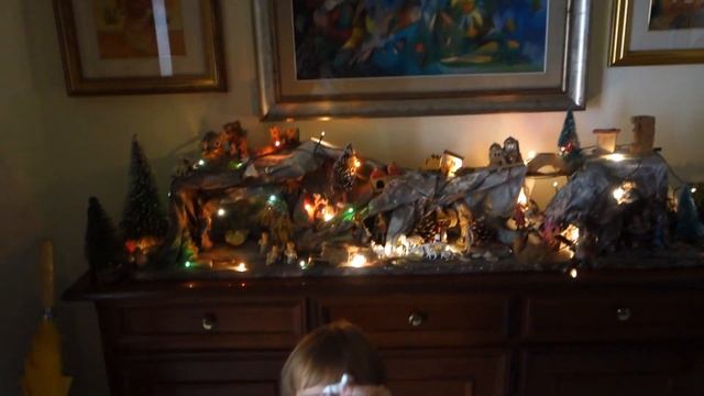 VLOGMAS Упаковываем подарки ? Подарочная продуктовая корзина ? Печем пряничных человечков смотреть онлайн