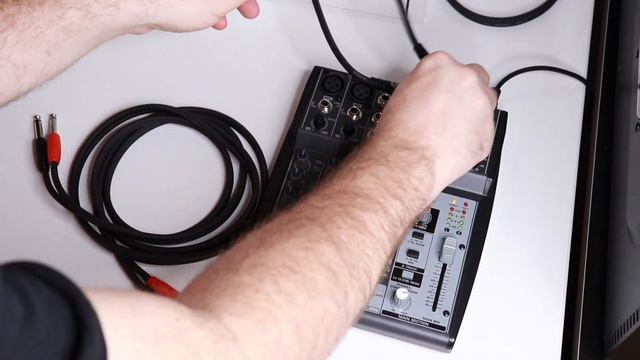 Connect Mixer to Audio Interface смотреть онлайн