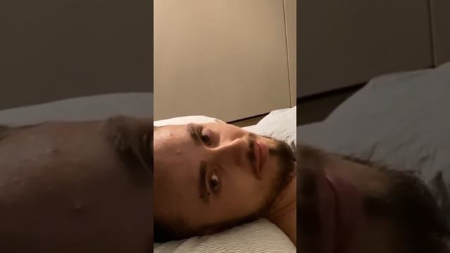 Я придумал новую фишку - в конце стрима созваниваться с подписчиками телефону!!! Только на стримах смотреть онлайн
