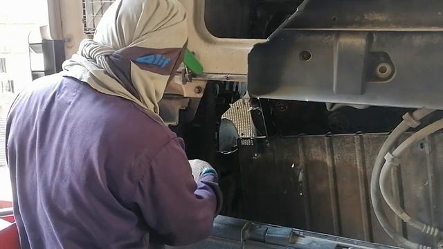 how to removed cabin bushing of mercedes benz actros 2040 смотреть онлайн