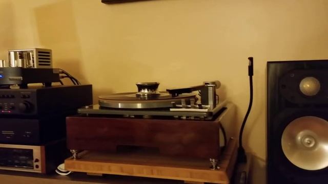 Monitor Audio Silver S1 Bookshelf Speakers Test 1 смотреть онлайн