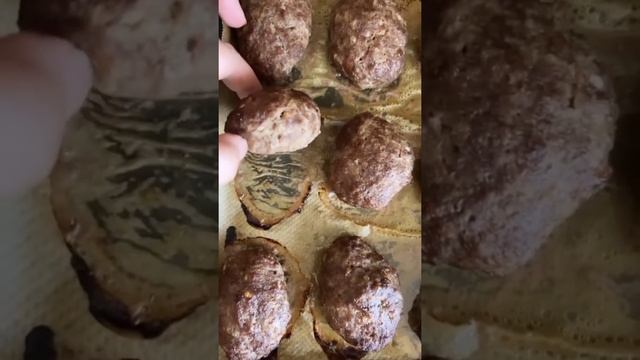 СЕГОДНЯ ПОКАЖУ ВАМ РЕЦЕПТ КОТЛЕТ ?, КОТОРЫЕ ПОДОЙДУТ И КОРМЯЩИМ МАМОЧКА ? смотреть онлайн