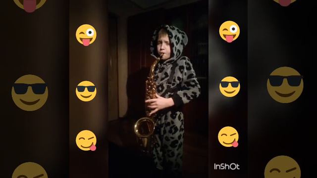 ЁЖИК ИГРАЕТ НА САКСОФОНЕ !!! НЕ ЗНАЛИ ? смотреть онлайн