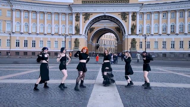 [K-POP IN PUBLIC] | LE SSERAFIM(르세라핌) - FEARLESS | DANCE COVER by Roses смотреть онлайн