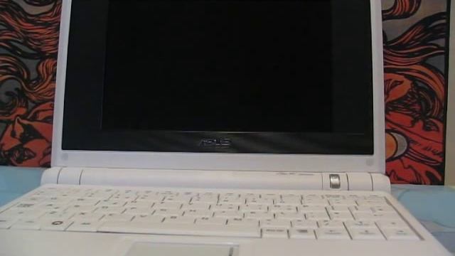 Eeepc 2G Surf cold boot to X in 10 sec смотреть онлайн